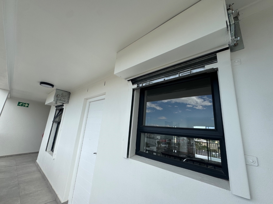 2 Bedroom Property for Sale in Table View Western Cape
